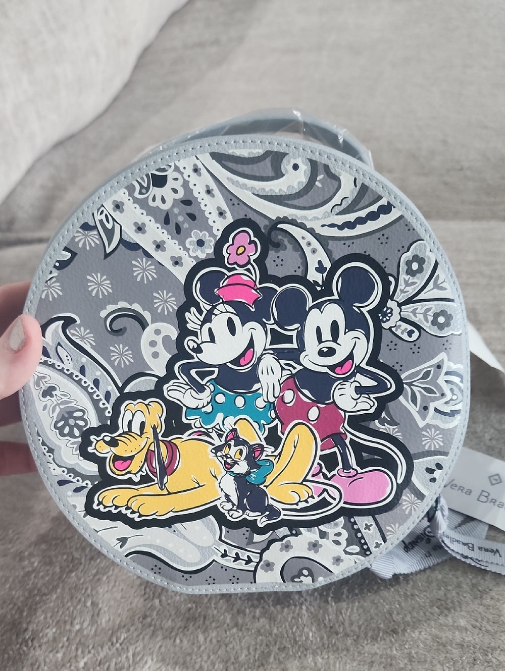 NWT Vera Bradley Disney Cosmetic Bag - Picture 2 of 6